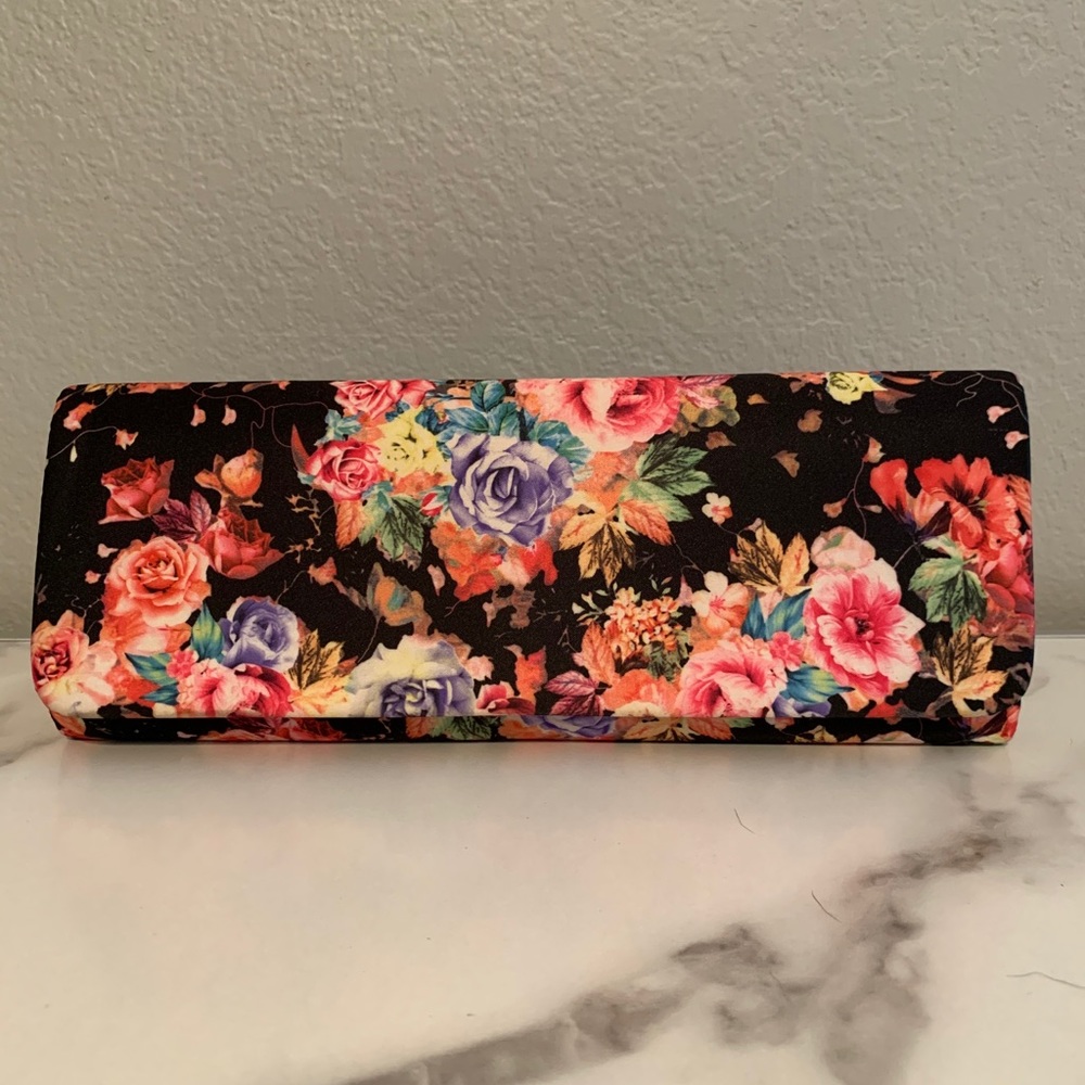 Floral Clutch